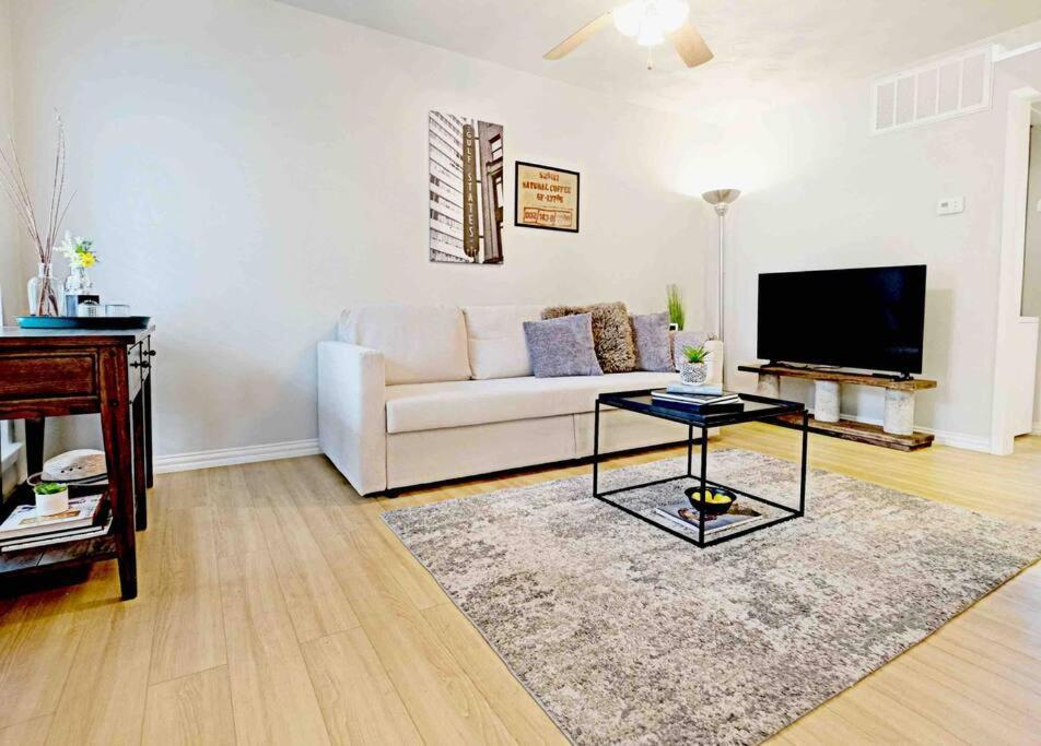 Dwell By Design & Arboretum Tickets Included Dallas Extérieur photo